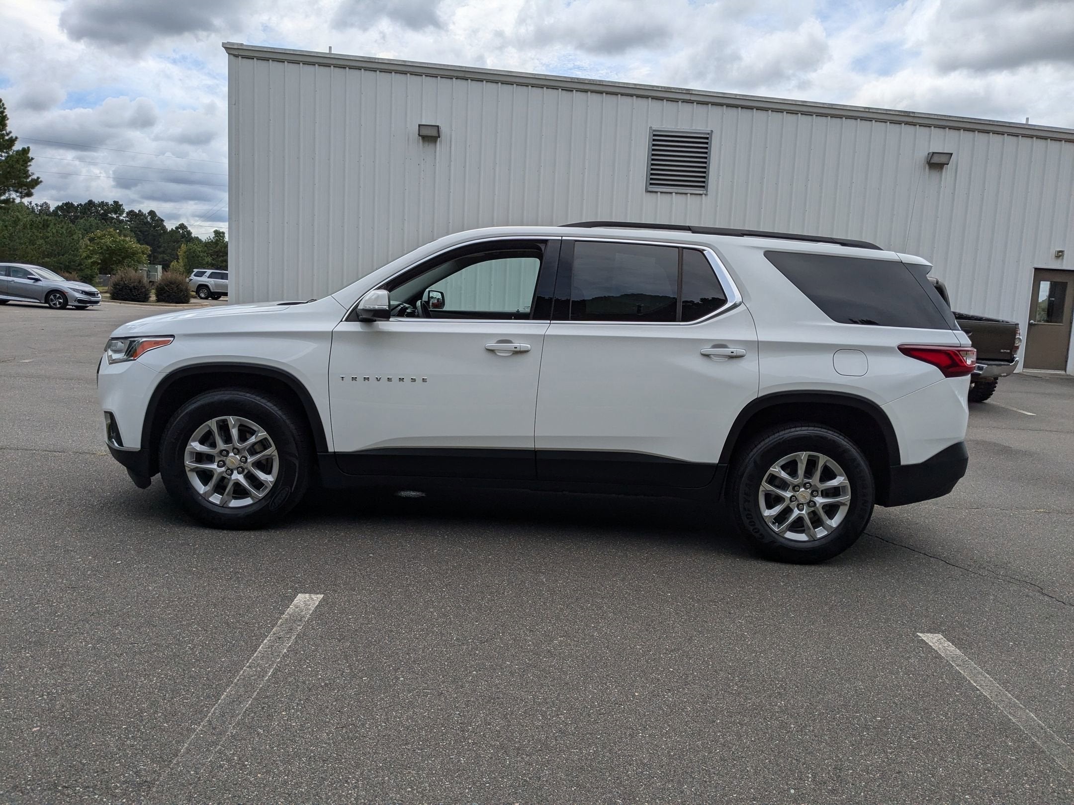2021 Chevrolet Traverse LT Cloth in Wake Forest, NC Raleigh Chevrolet