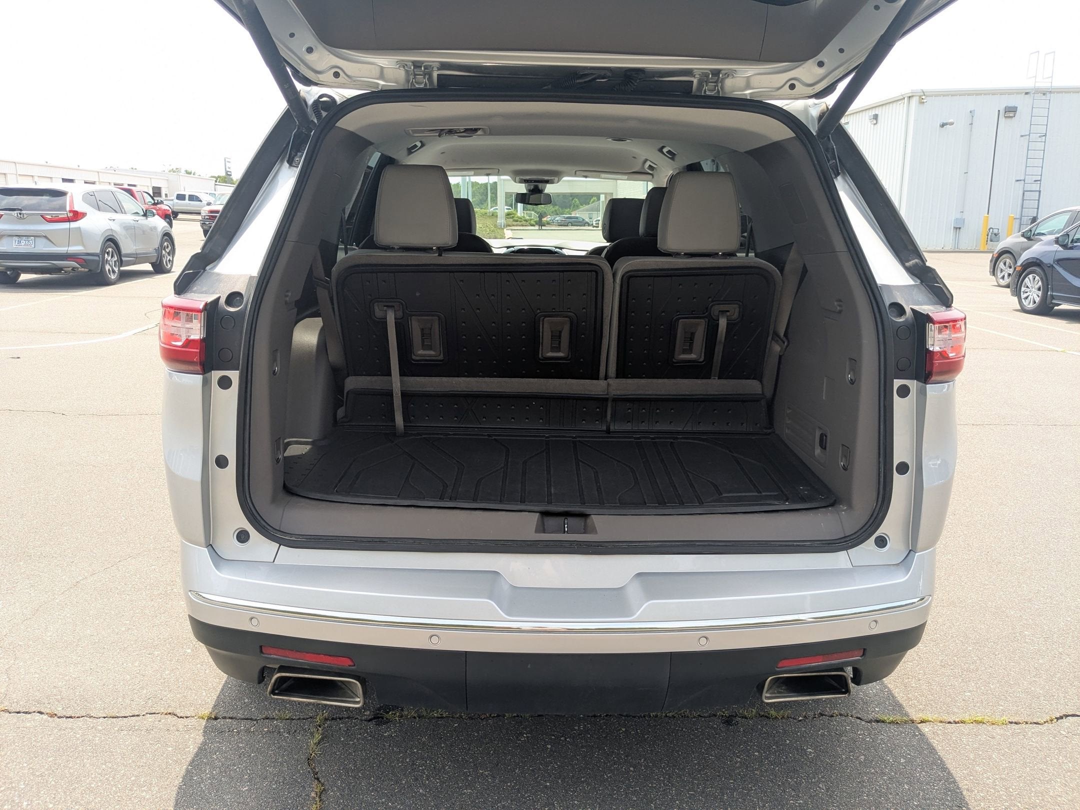 2021 Chevrolet Traverse Premier