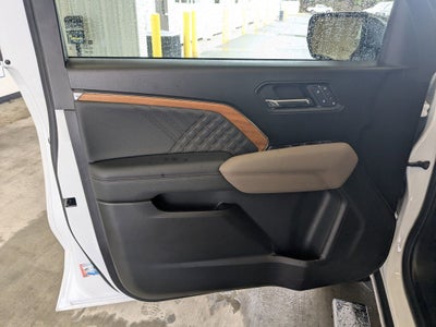 2024 GMC Canyon Denali