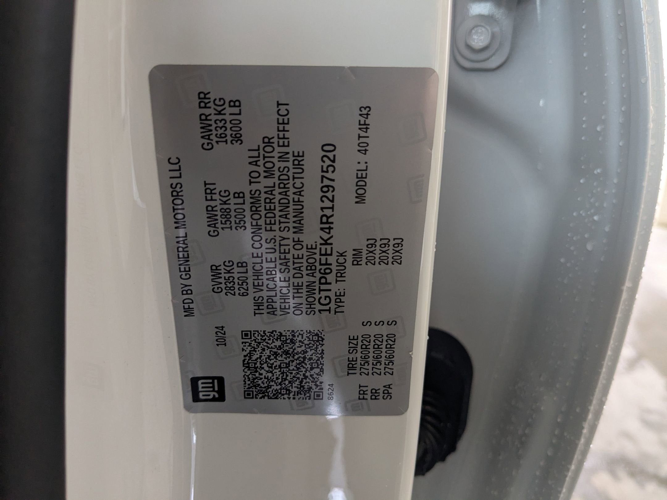 2024 GMC Canyon Denali