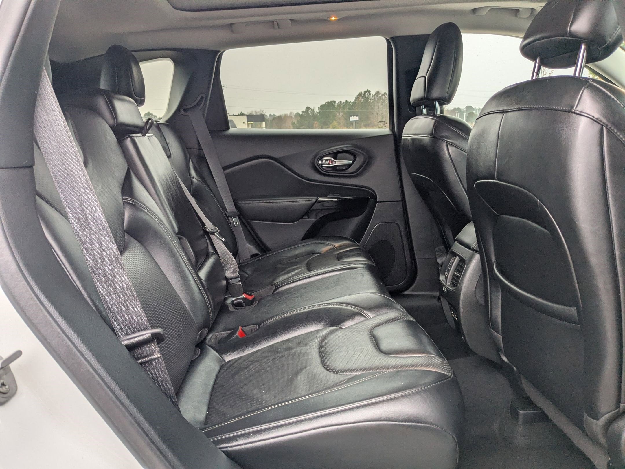 2023 Jeep Cherokee Altitude Lux 4x4