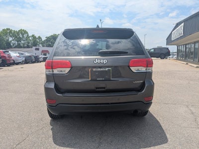 2017 Jeep Grand Cherokee Laredo 4x2