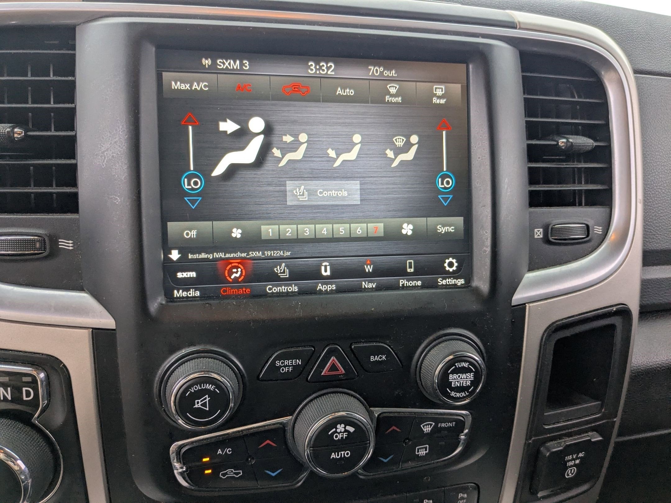 2018 RAM 1500 Big Horn Crew Cab 4x4 5'7' Box