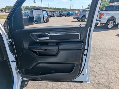 2024 RAM 1500 Big Horn Crew Cab 4x4 5'7' Box