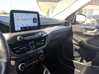 2021 Ford Escape Titanium Hybrid