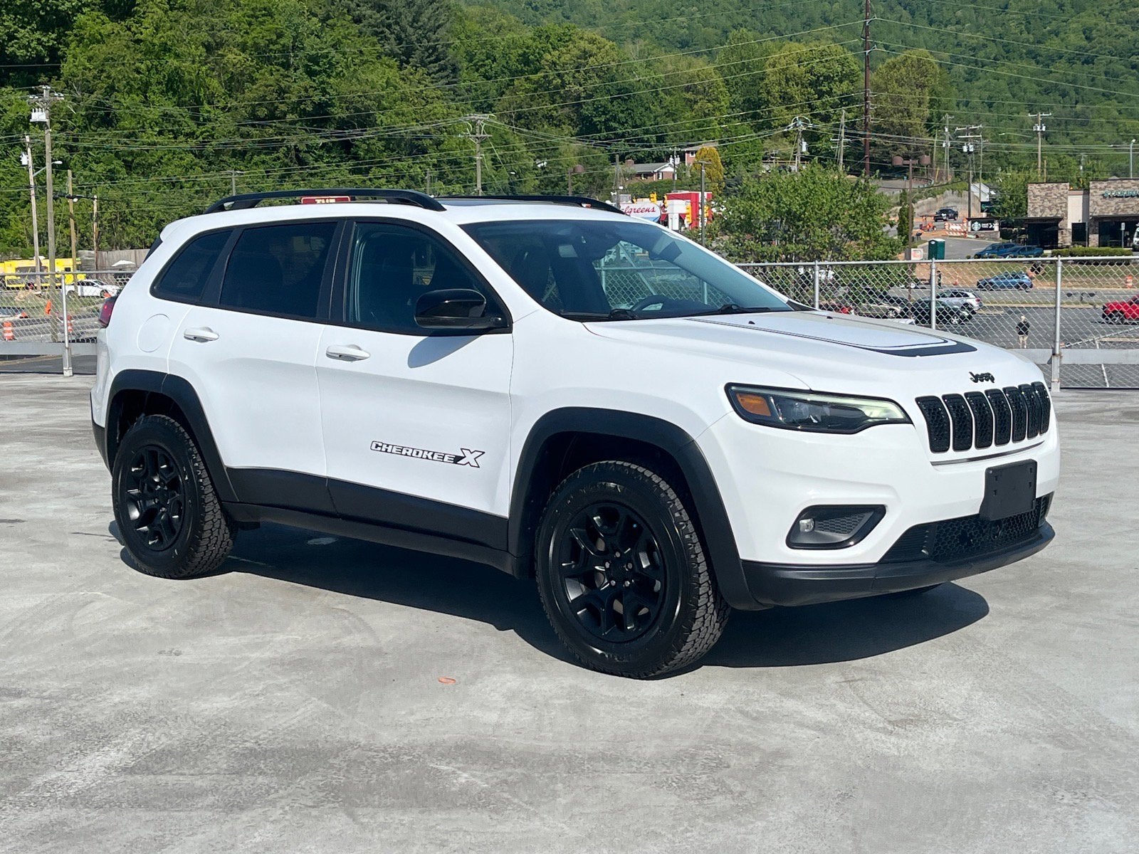 2022 Jeep Cherokee X