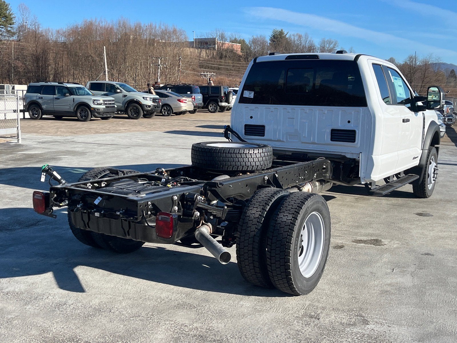 2026 Ford Super Duty F-550 DRW XL