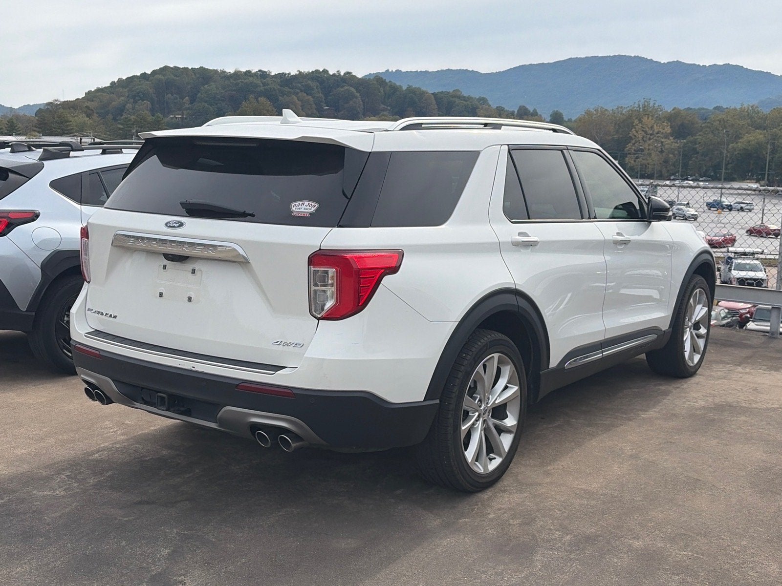 2022 Ford Explorer Platinum