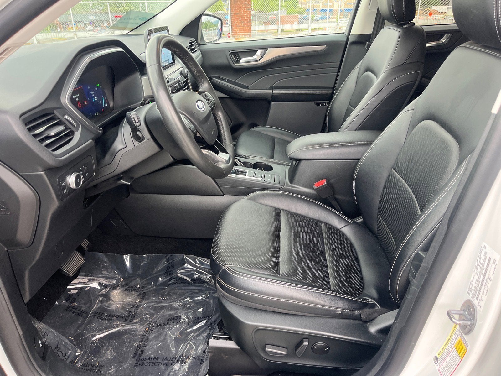 2022 Ford Escape Titanium Hybrid