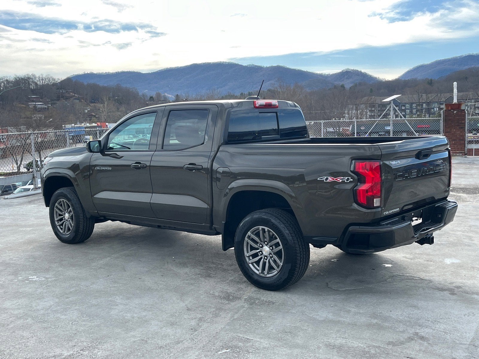 2023 Chevrolet Colorado 4WD LT