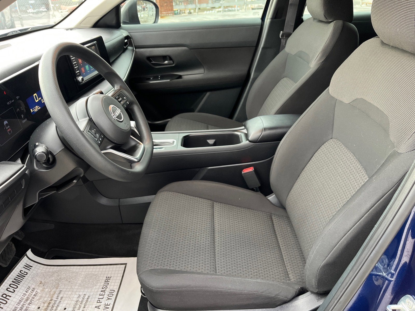2025 Nissan Kicks S