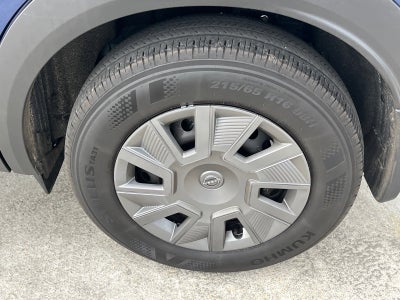 2025 Nissan Kicks S