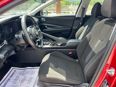 2025 Hyundai Elantra SEL Convenience