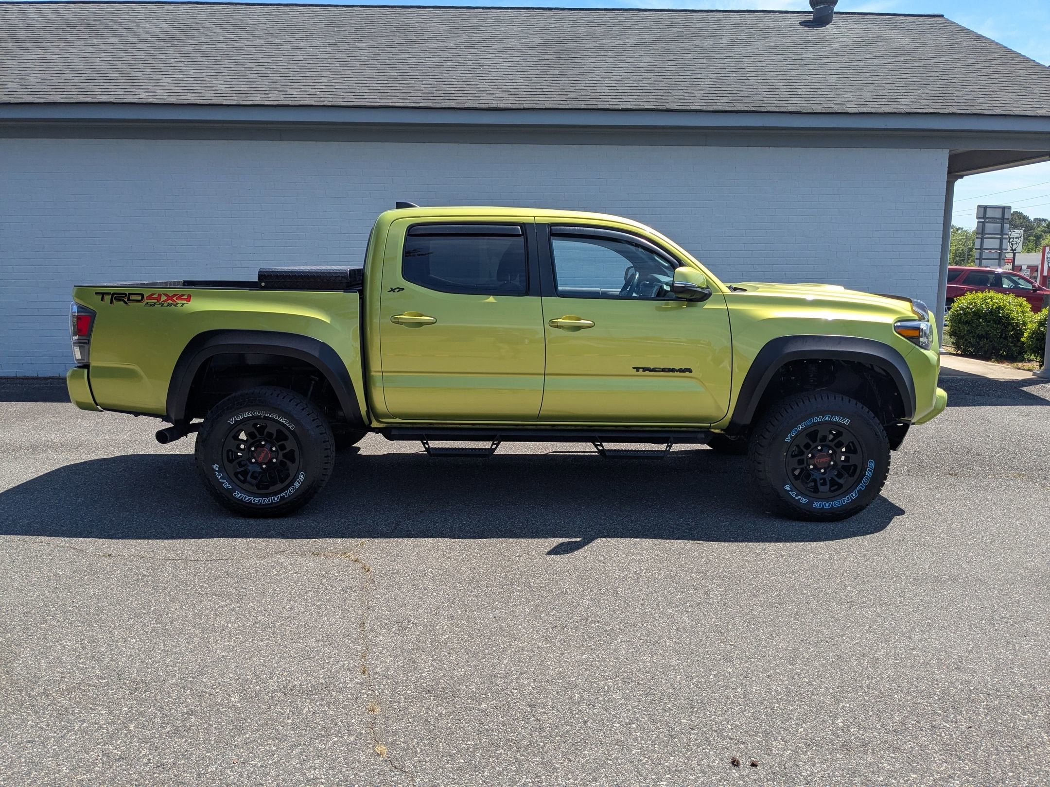 2023 Toyota Tacoma 4WD TRD Sport