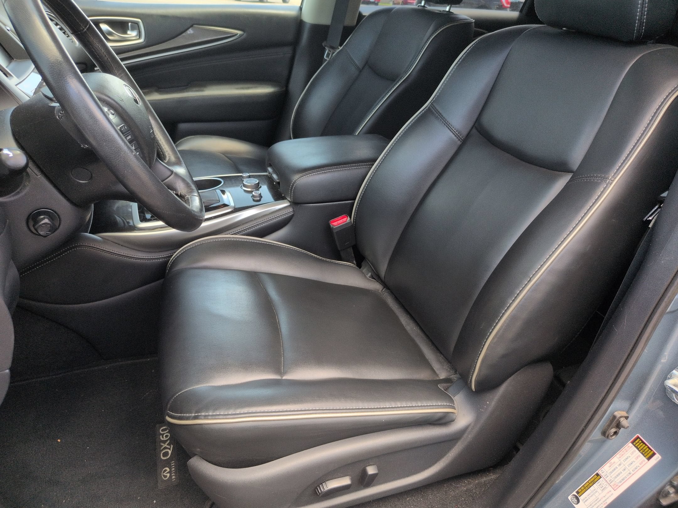 2019 INFINITI QX60 PURE