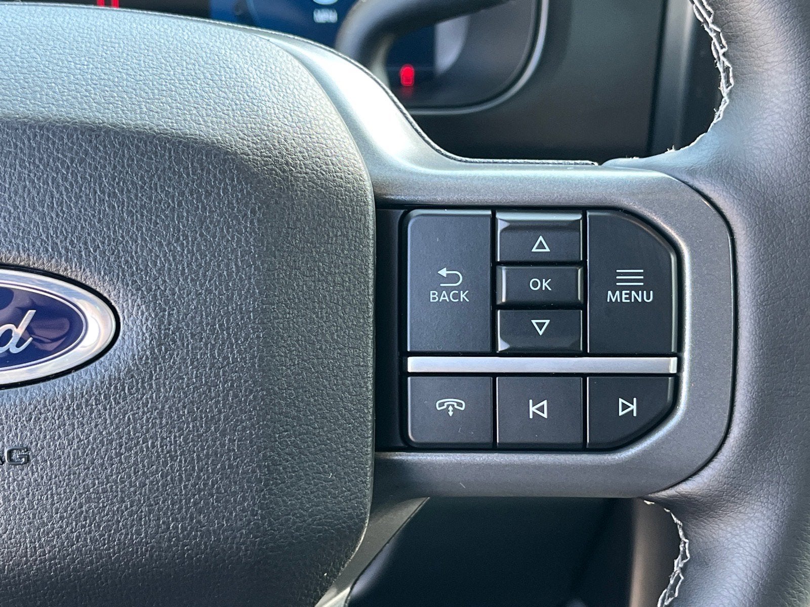 2026 Ford Super Duty F-450 DRW Lariat DRW