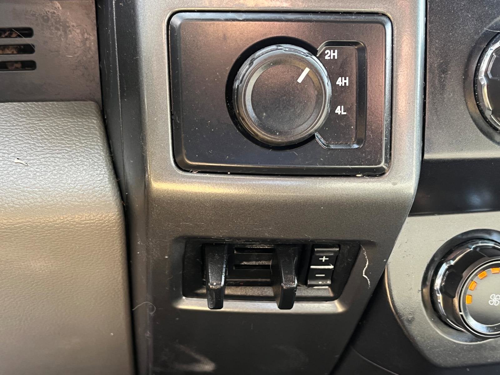 2022 Ford Super Duty F-350 DRW XLT