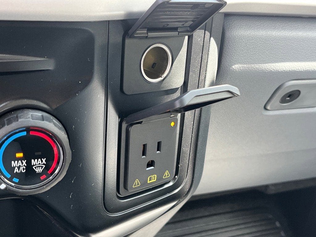 2025 Ford Super Duty F-550 DRW XL DRW