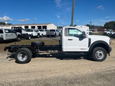 2026 Ford Super Duty F-600 DRW XL