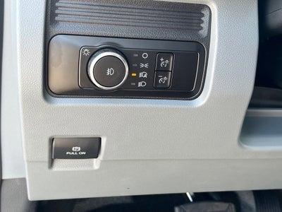 2025 Ford Super Duty F-600 DRW XL