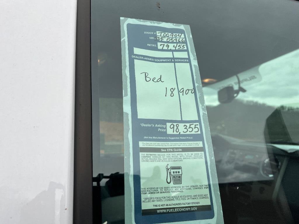 2025 Ford F-650SD Base