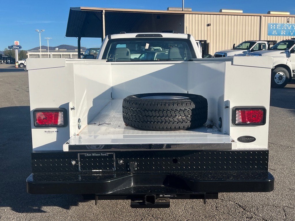 2026 Ford Super Duty F-350 SRW XL