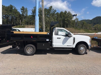 2026 Ford Super Duty F-350 DRW XL