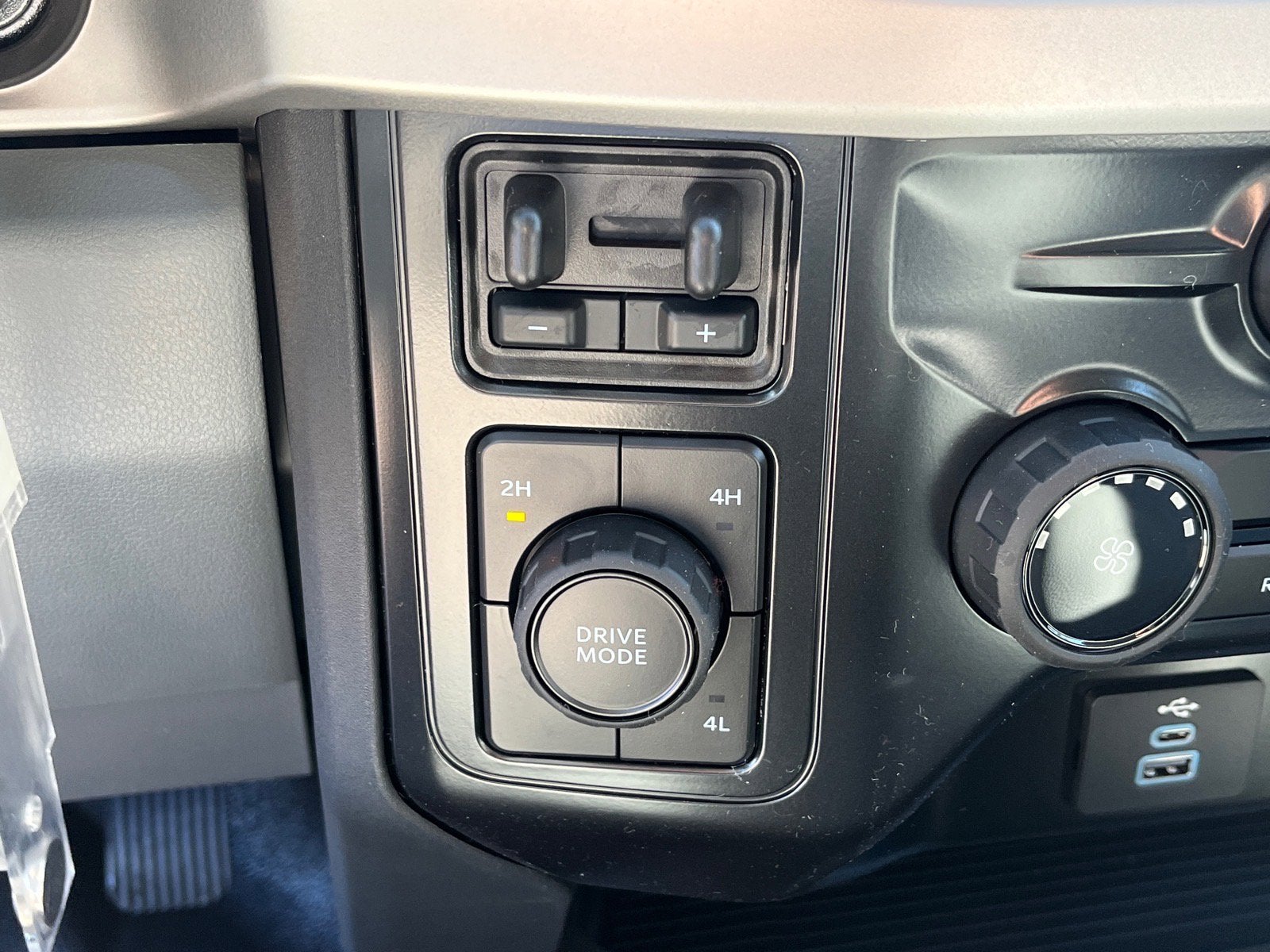 2026 Ford Super Duty F-550 DRW XL DRW