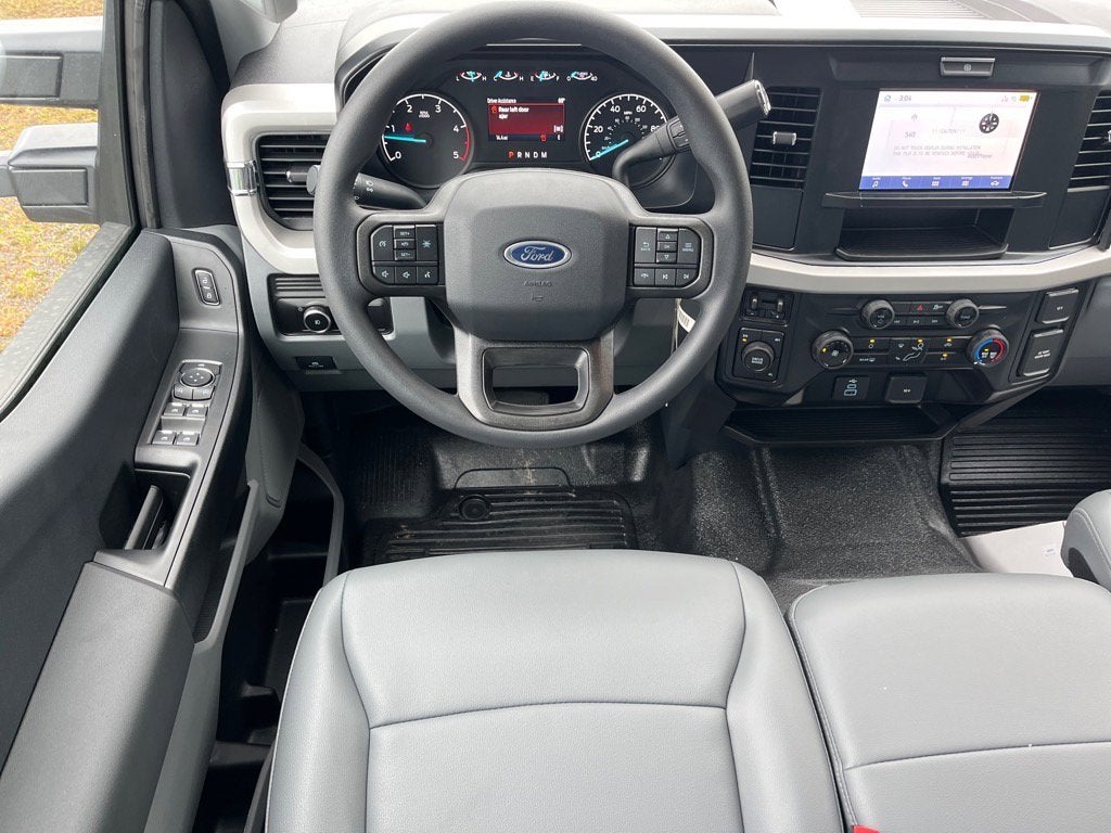 2026 Ford Super Duty F-550 DRW XL DRW