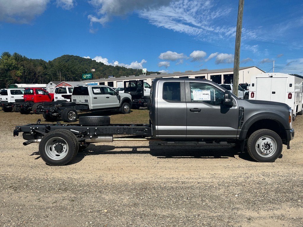 2026 Ford Super Duty F-550 DRW XL DRW