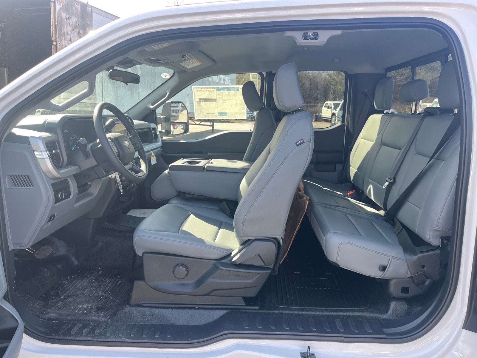 2026 Ford Super Duty F-550 DRW XL DRW