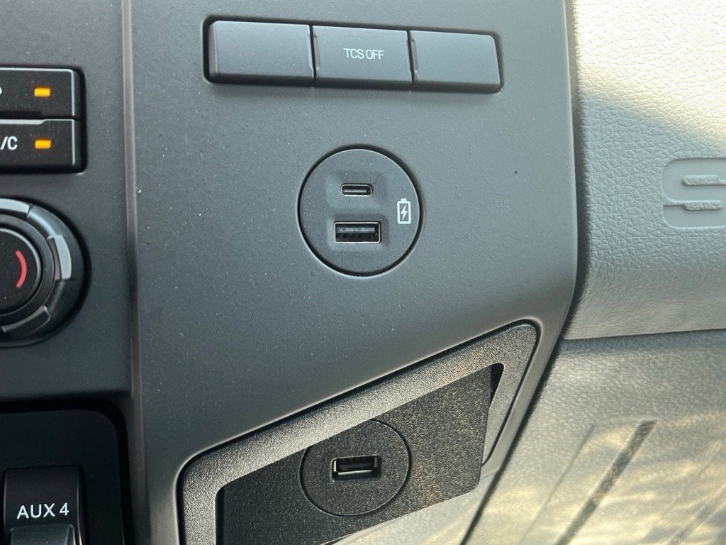 2026 Ford F-750SD Base