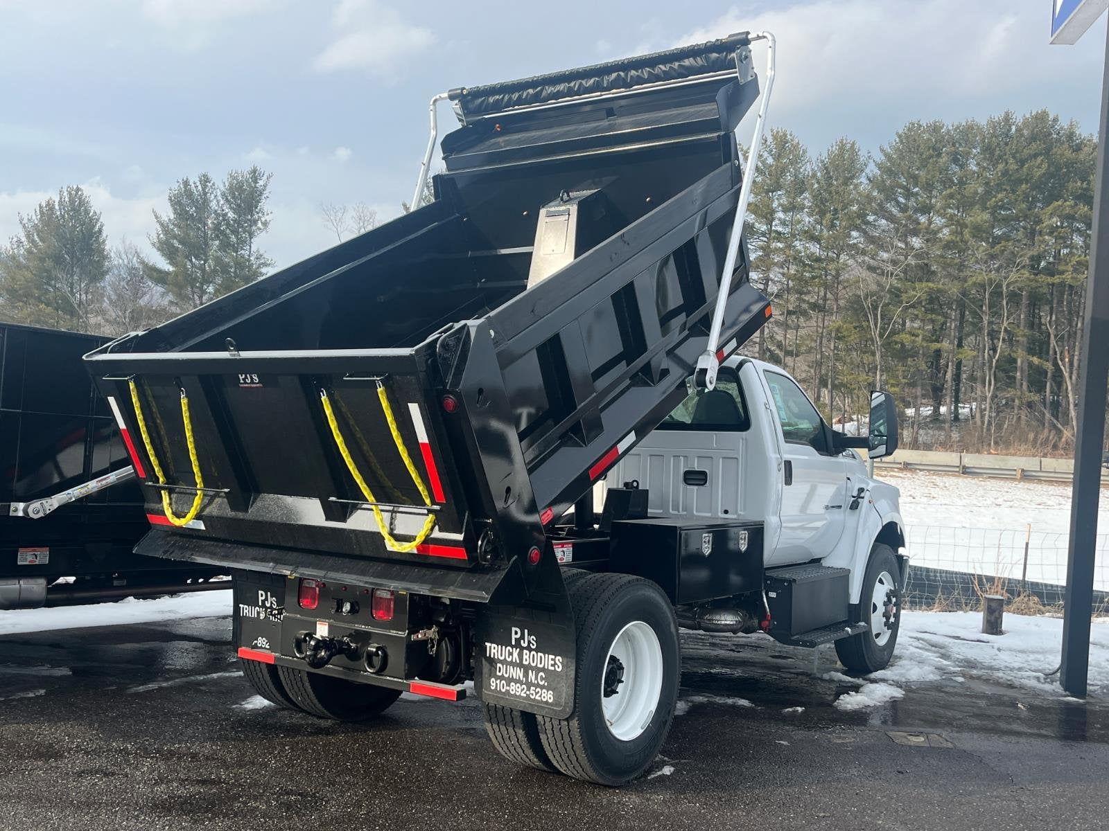2026 Ford F-750SD Base