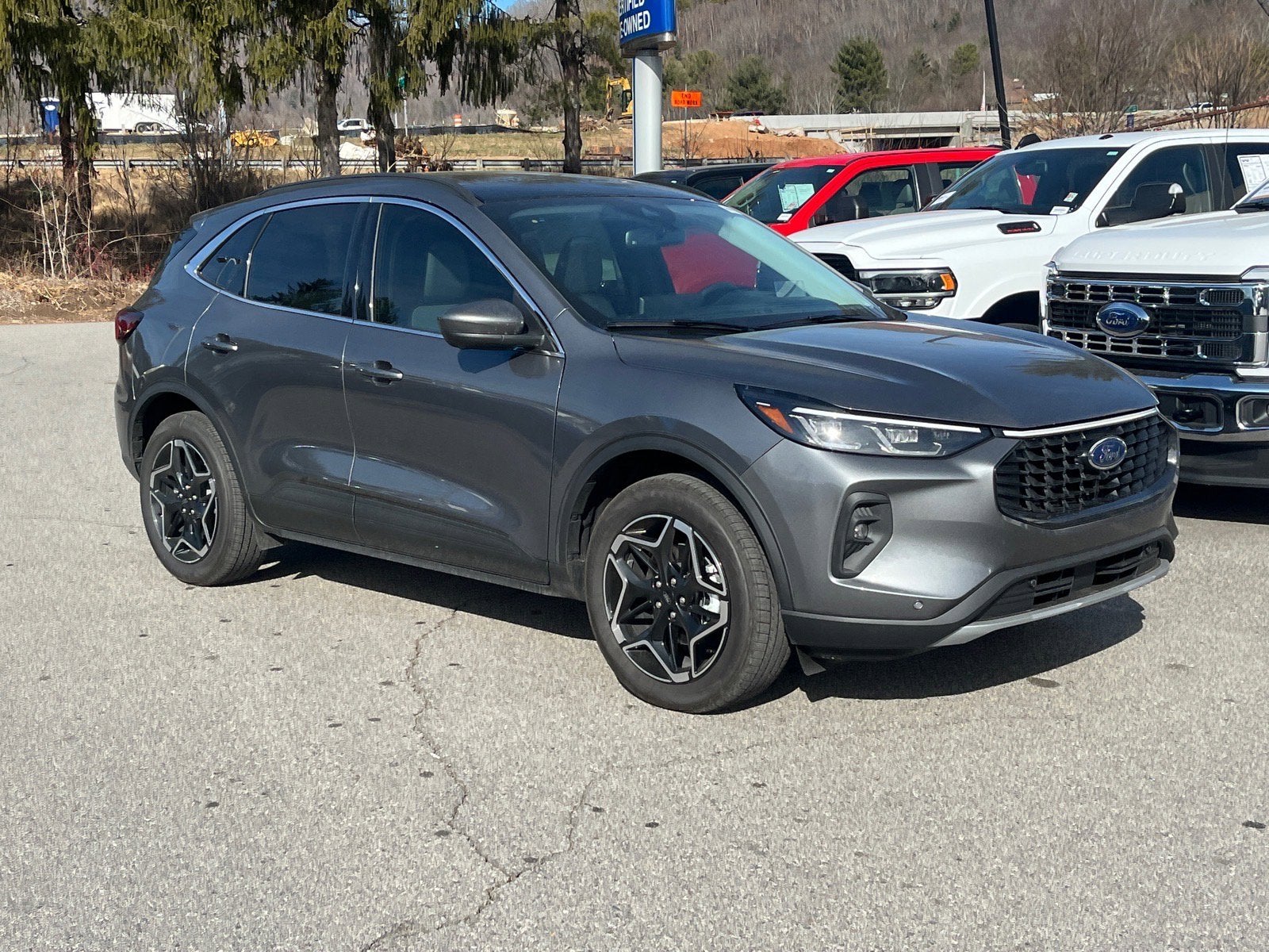 2026 Ford Escape Platinum