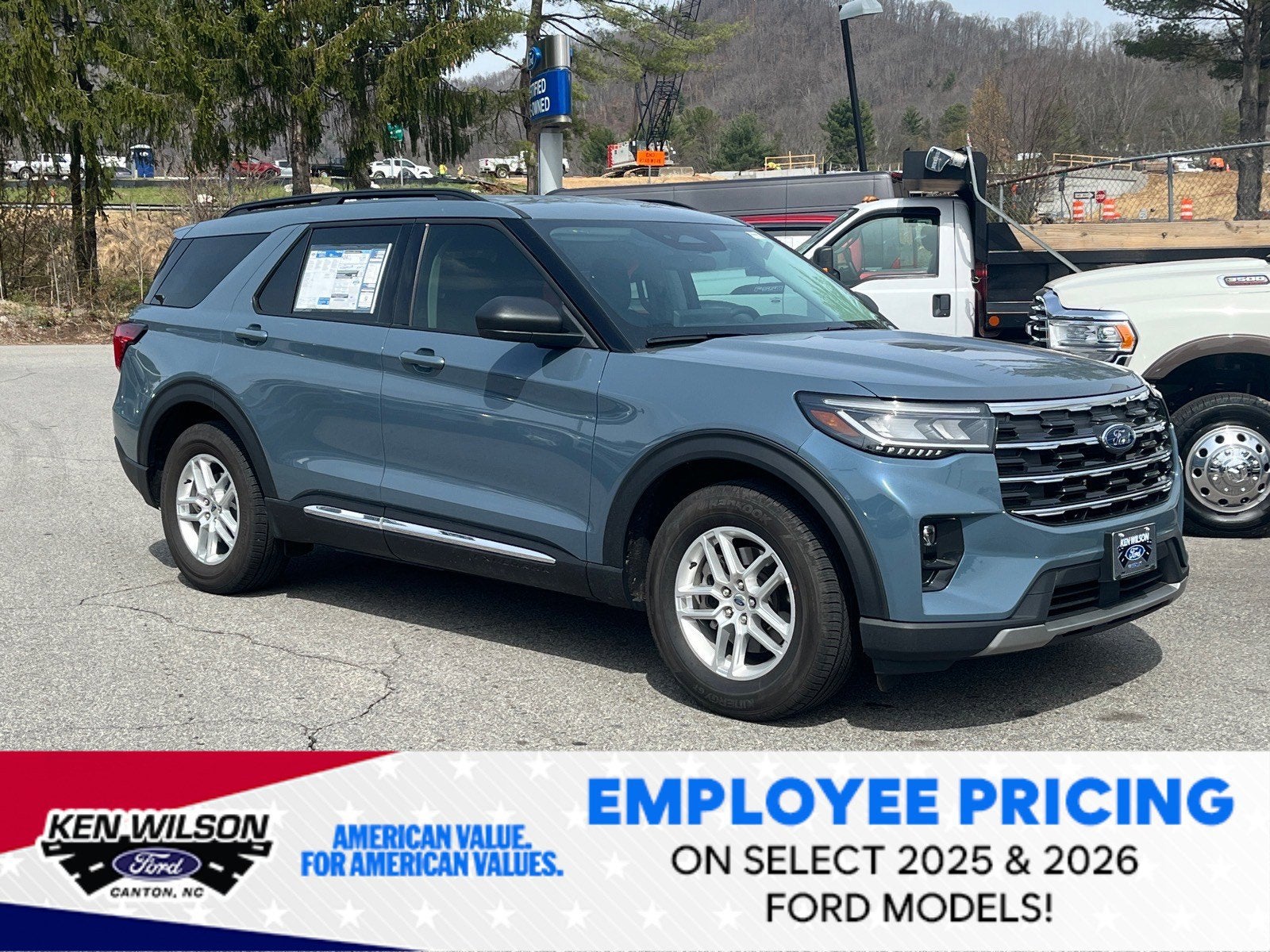 2025 Ford Explorer Active