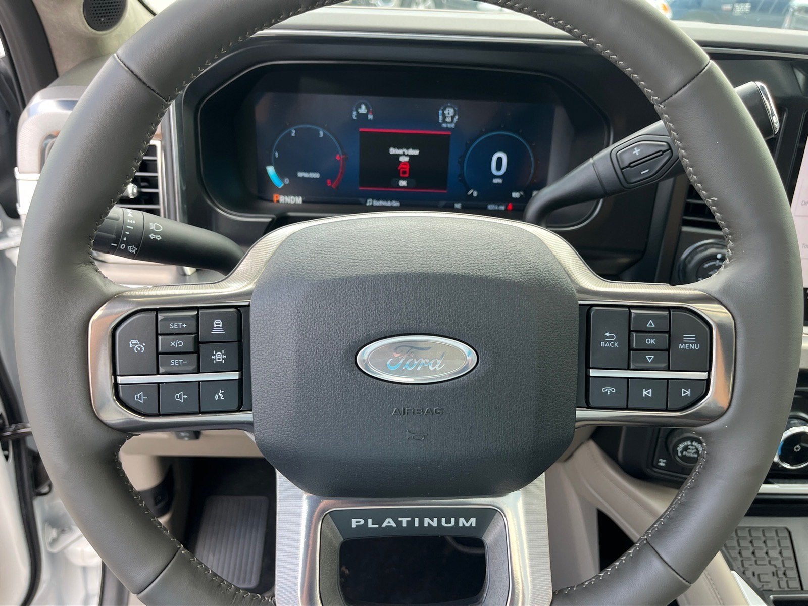 2026 Ford Super Duty F-250 SRW Platinum