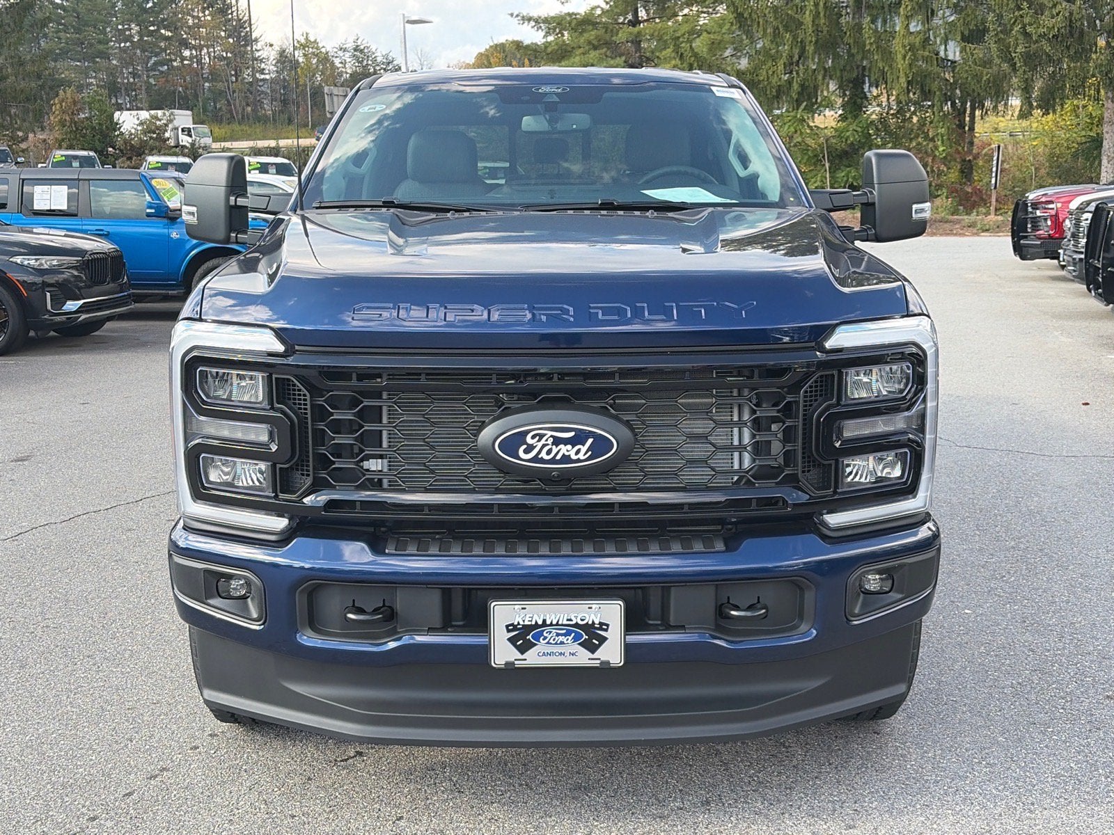 2027 Ford Super Duty F-250 SRW XLT