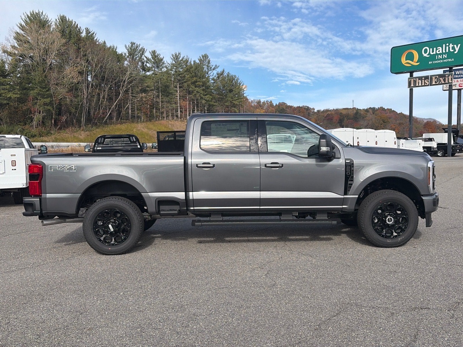 2027 Ford Super Duty F-250 SRW XLT