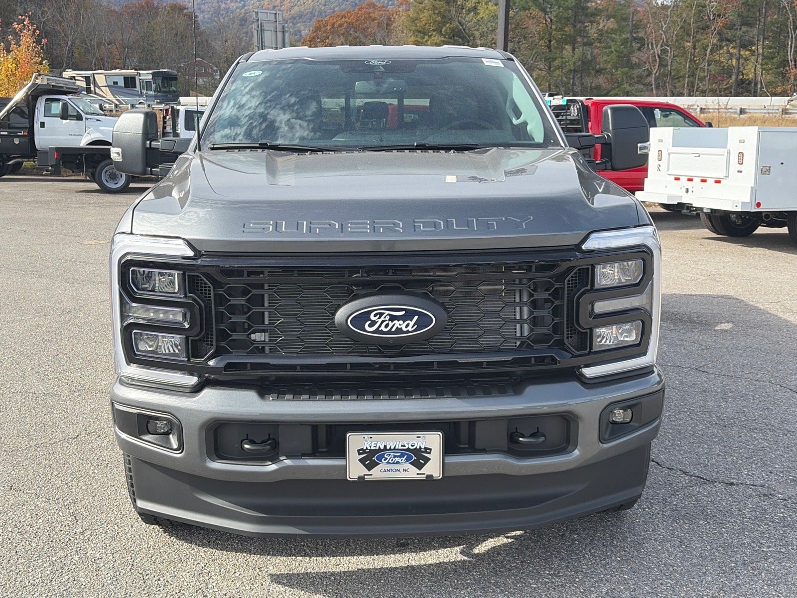 2027 Ford Super Duty F-250 SRW XLT