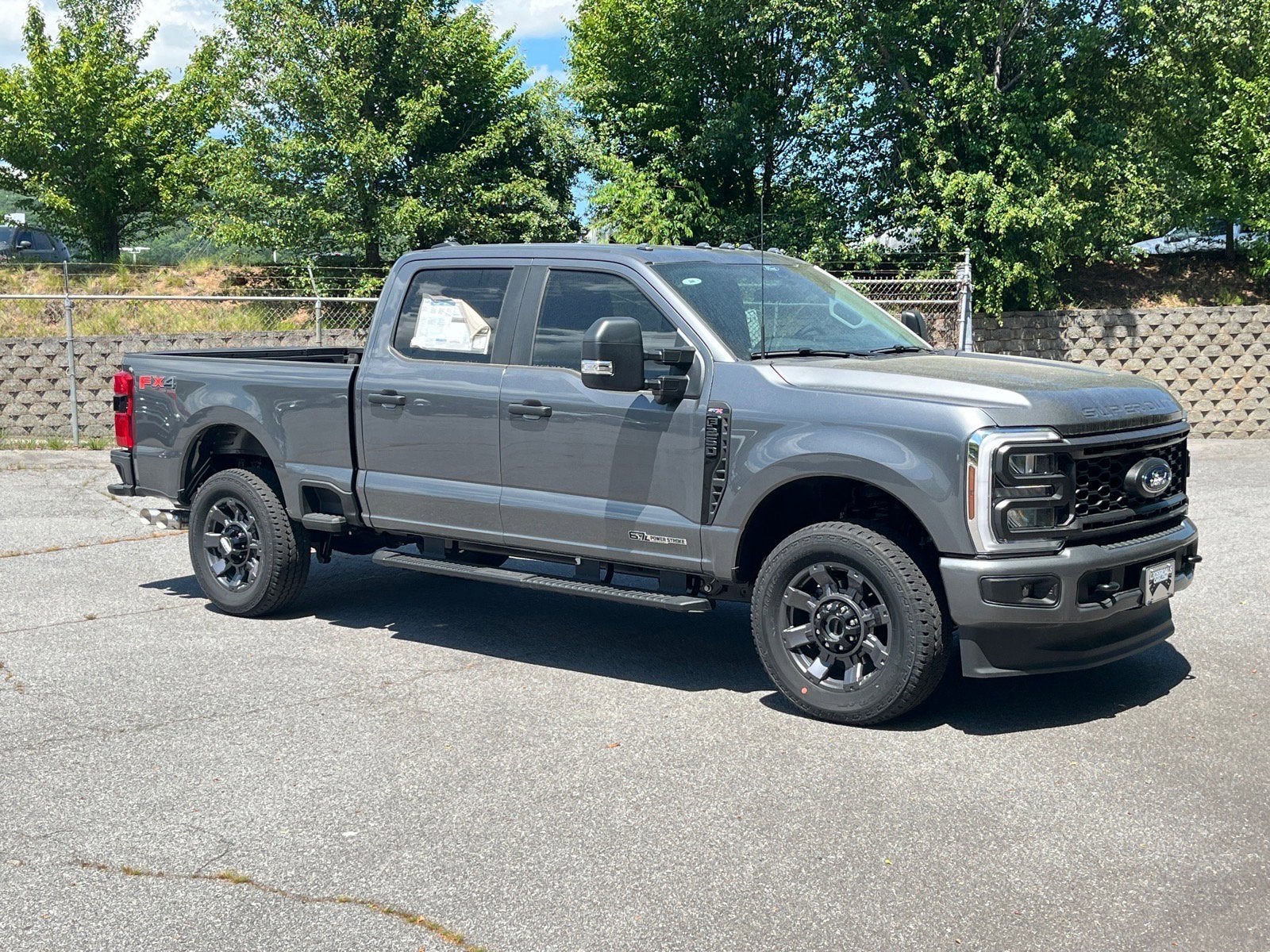2025 Ford Super Duty F-250 SRW XL