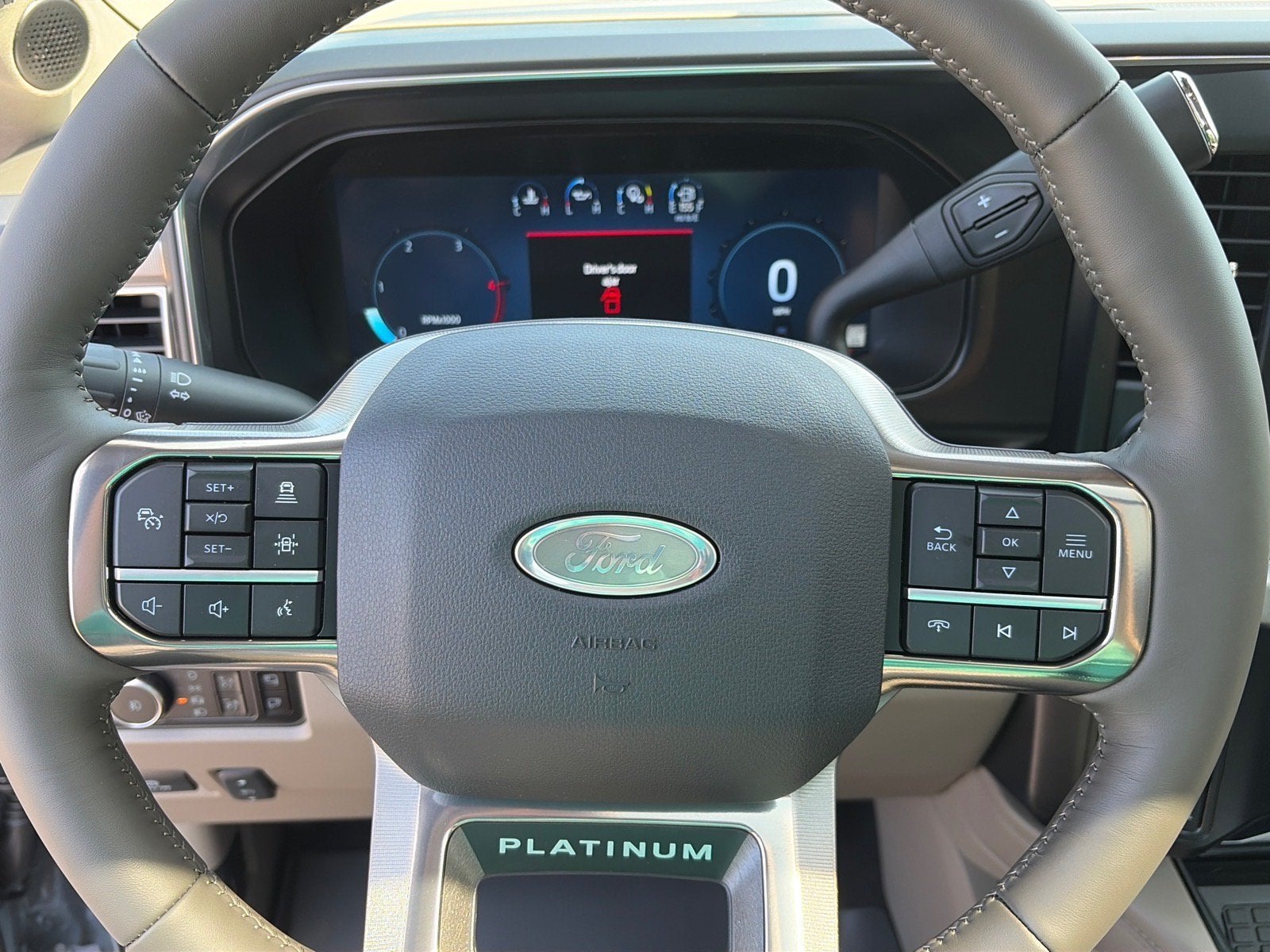 2026 Ford Super Duty F-350 SRW Platinum