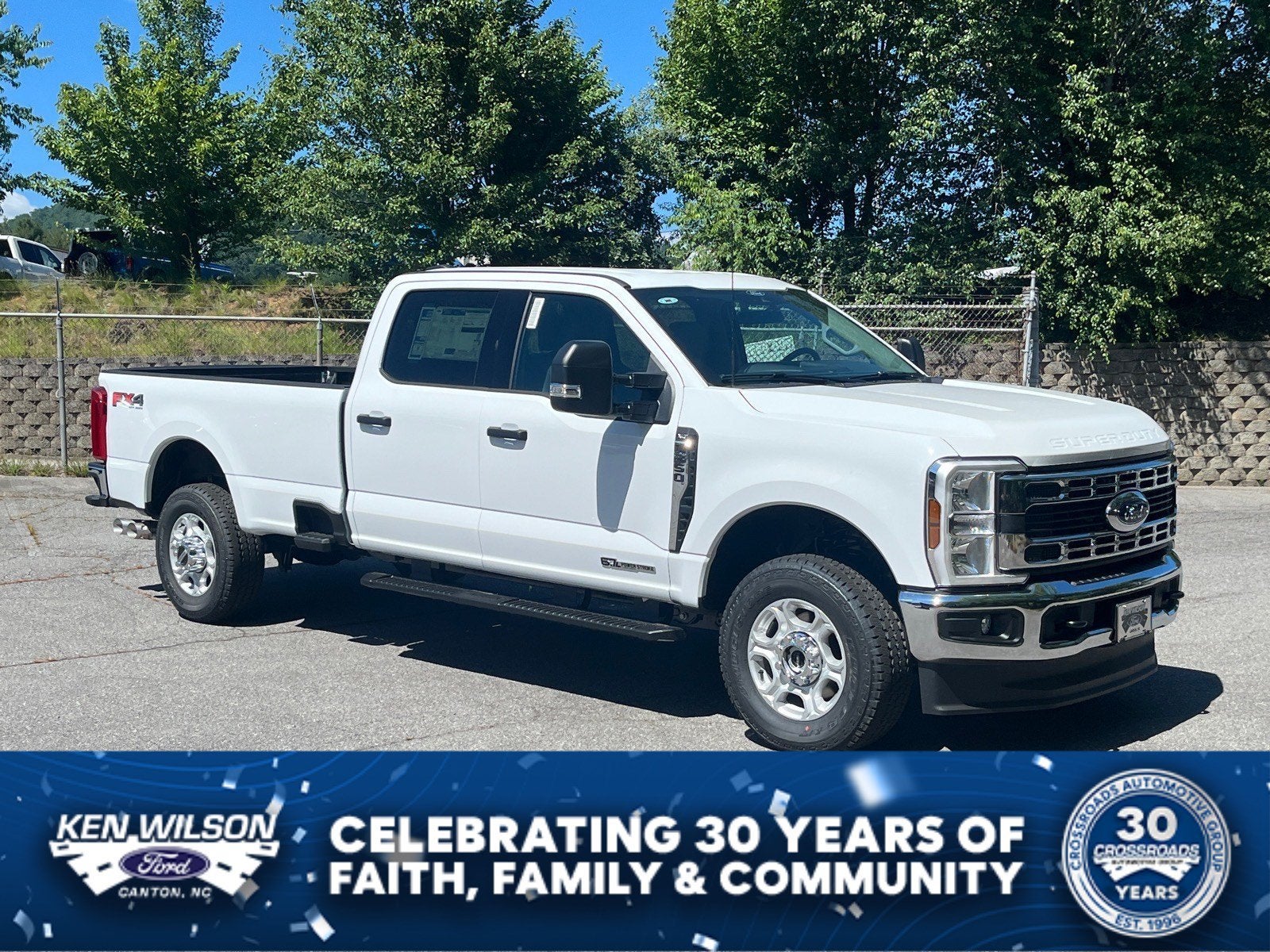 2026 Ford Super Duty F-350 SRW XLT