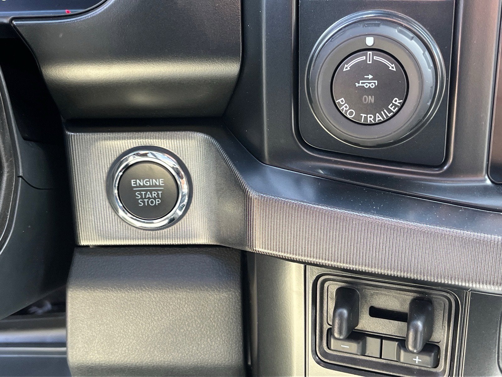 2025 Ford Super Duty F-350 DRW XL DRW