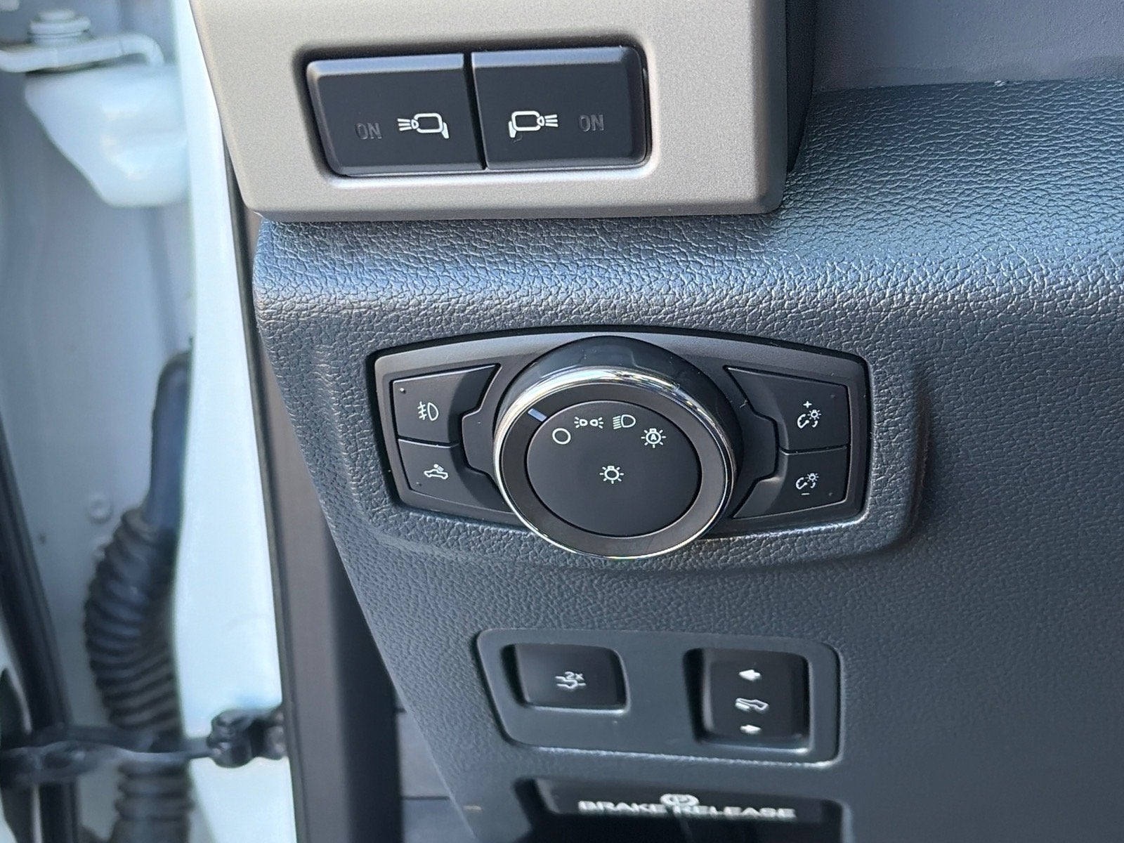 2022 Ford Super Duty F-350 DRW LARIAT