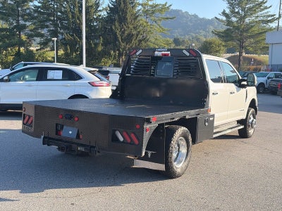 2022 Ford Super Duty F-350 DRW LARIAT