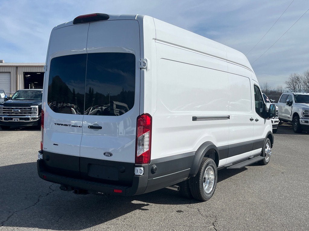2026 Ford Transit Cargo Van 350 HD