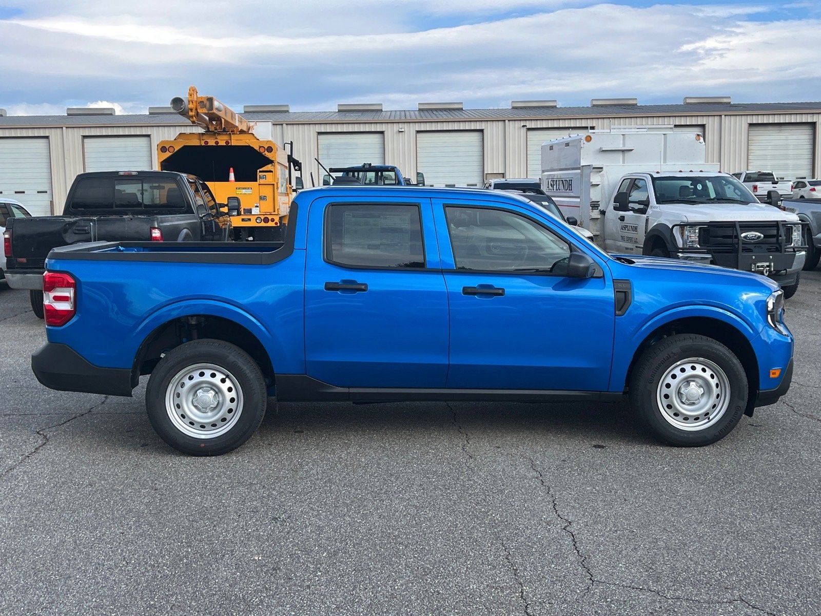 2026 Ford Maverick XL