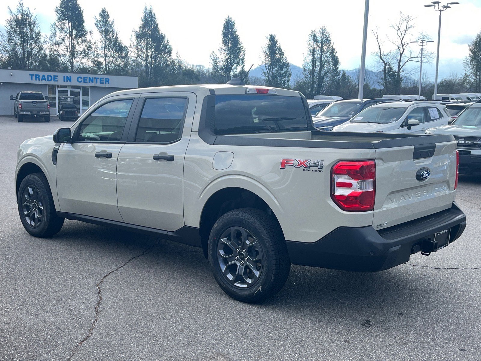2025 Ford Maverick XLT