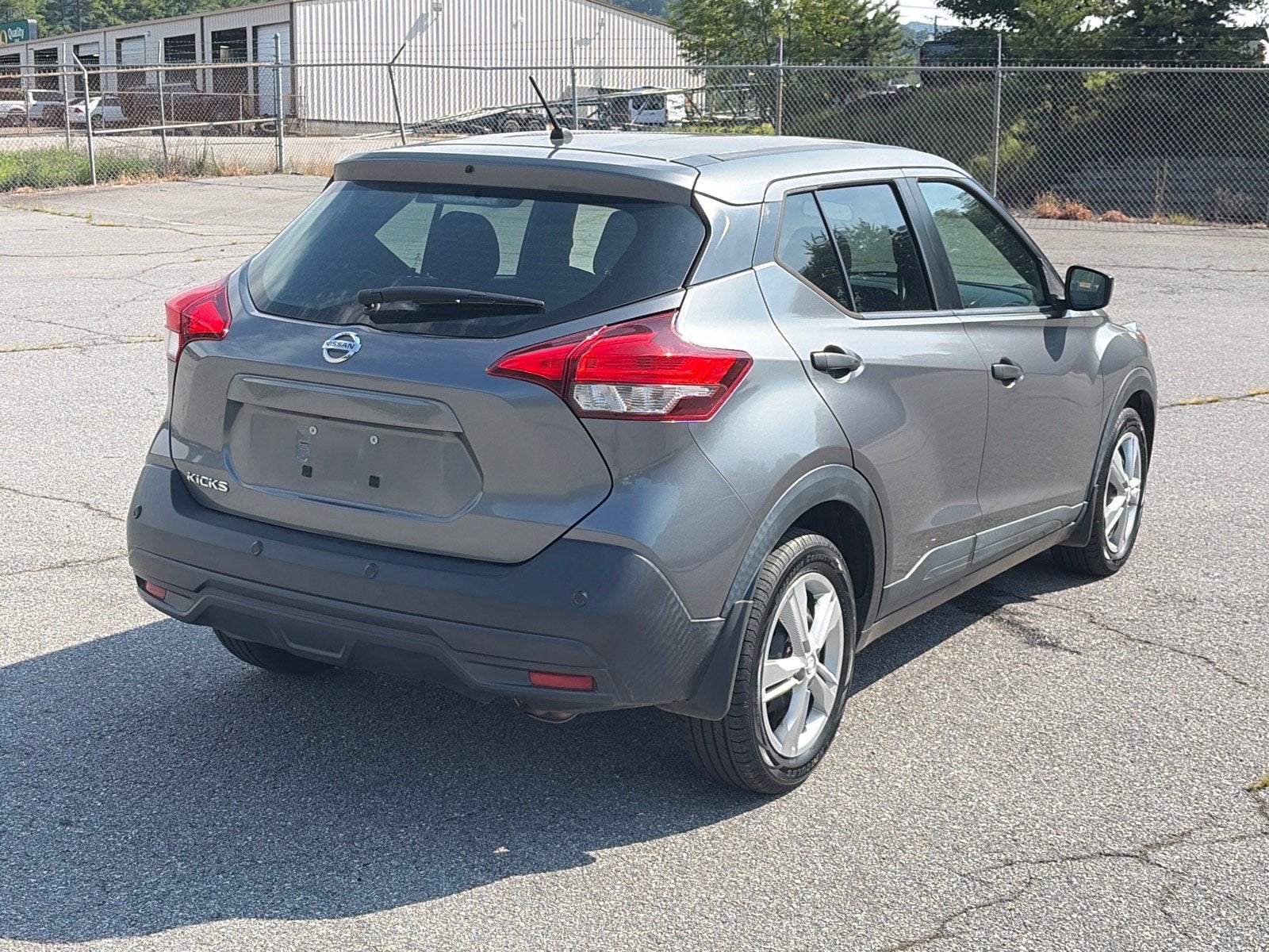 2020 Nissan Kicks S