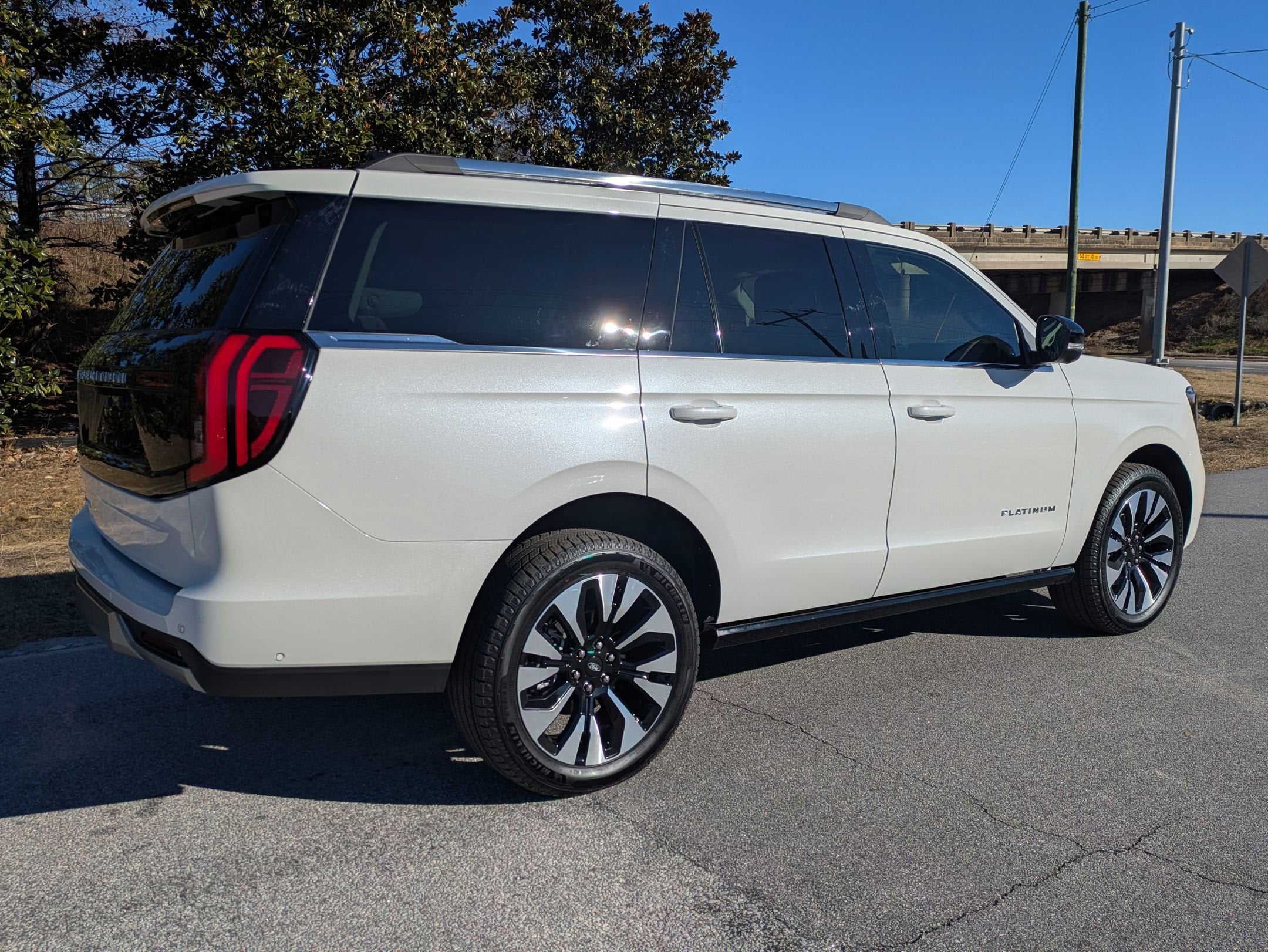 2025 Ford Expedition Platinum